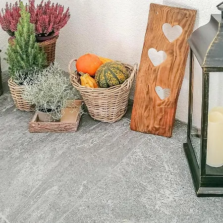 Amazing In With 2 Bedrooms וולדרס